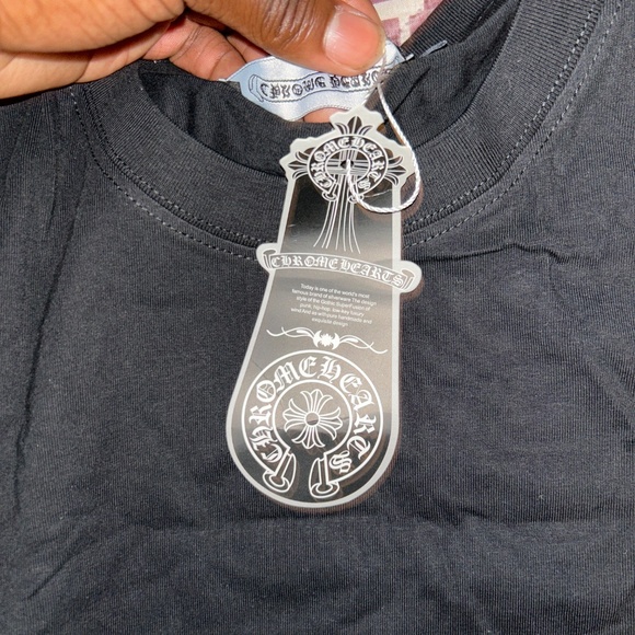 Chrome Hearts Graphic Cross Logo T-Shirt Black Unisex Size [S] - Picture 4 of 4